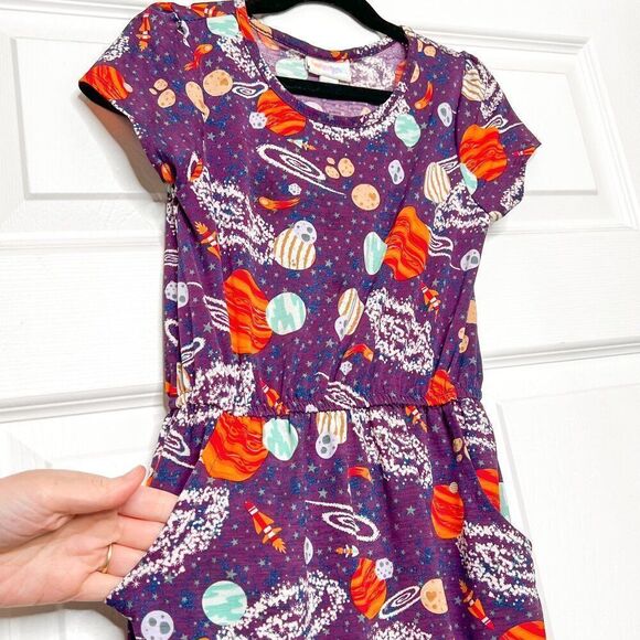 Lularoe Girls Space Galaxy Planet Rocket Ship Purple Dress w/ Pockets Size 10 - Picture 2 of 4